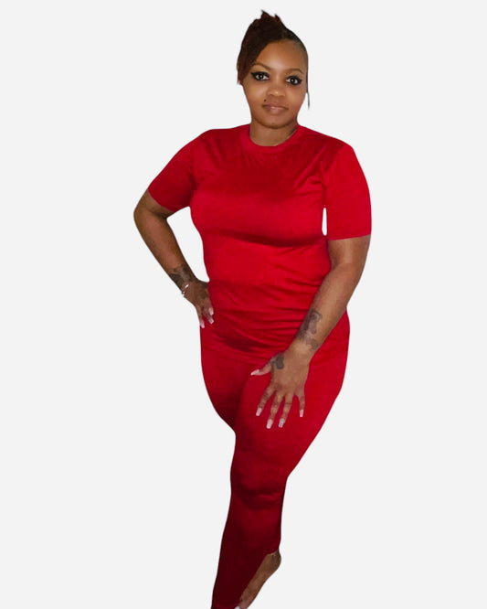 ESSENTIAL BASIC SET (RED)