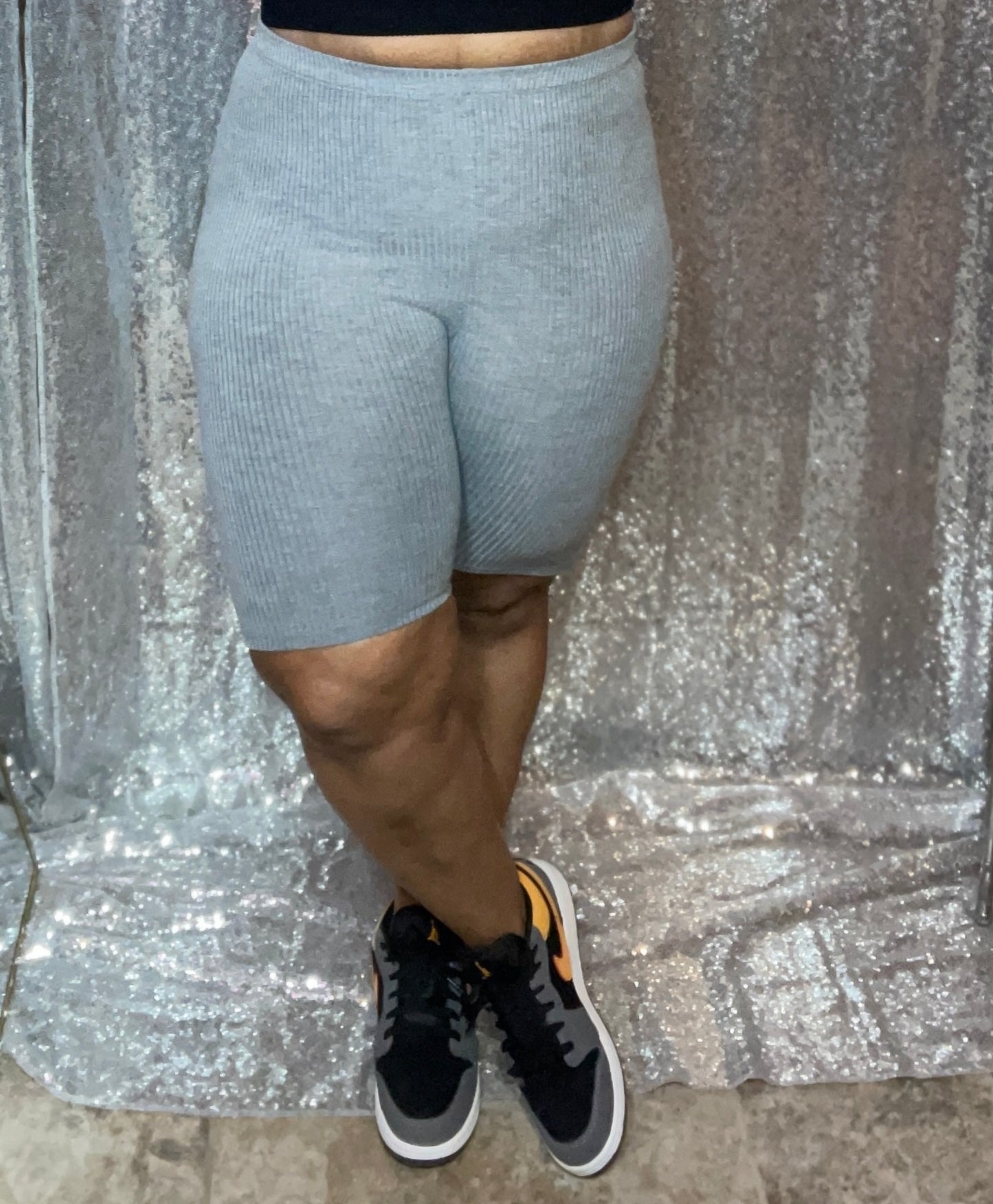 RIBBED BIKER SHORTS (GREY)